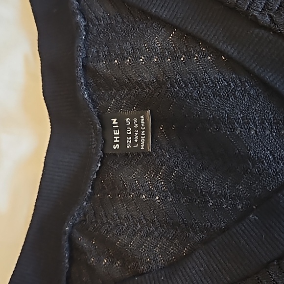 🩴Black Crop Sweater Vest Size L - Picture 2 of 7